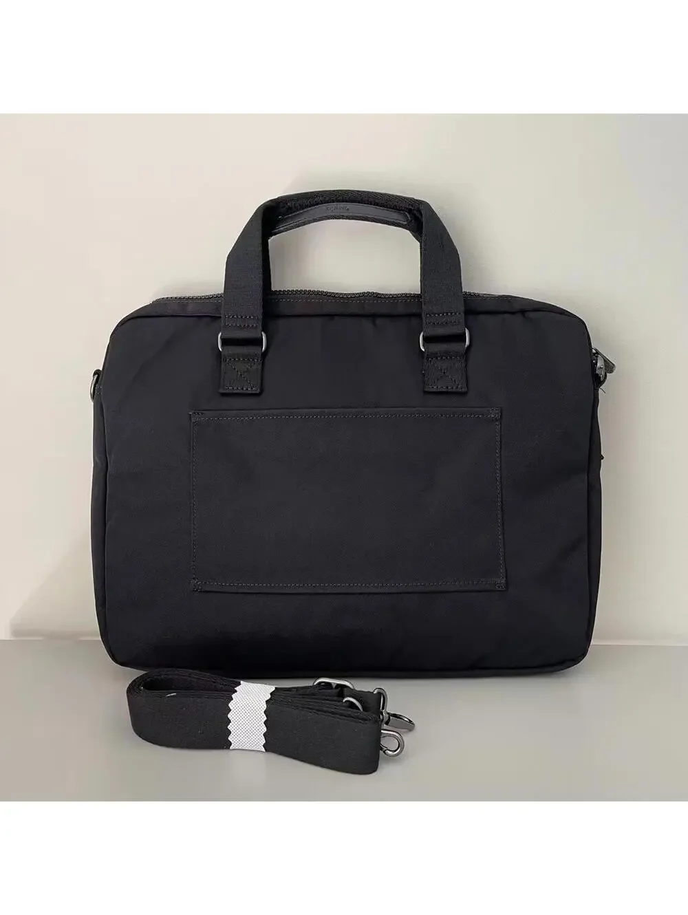 Kipling Elsil Laptop Bag in Rich Black NWT - Picture 2 of 6